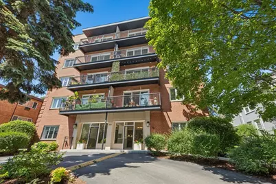 930 Hinman Avenue #504, Evanston, IL 60202 - Photo 1