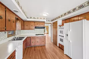 15527 Heather Ct, Orland Park, IL 60462 - Photo 6