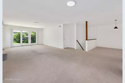 1039 Oakview Drive, Wheaton, IL 60187 - Photo 16