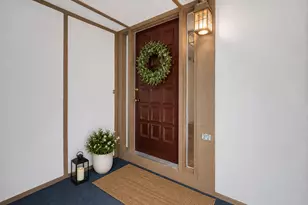 1039 Oakview Dr, Wheaton, IL 60187 - Photo 4
