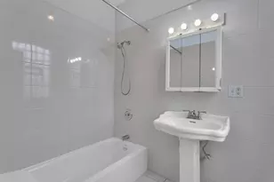 4441 W Ainslie St, Chicago, IL 60630 - Photo 20
