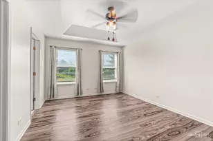 2233 Meadowview Ln, Yorkville, IL 60560 - Photo 10