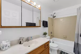 1110 Riverwood Dr, Algonquin, IL 60102 - Photo 10