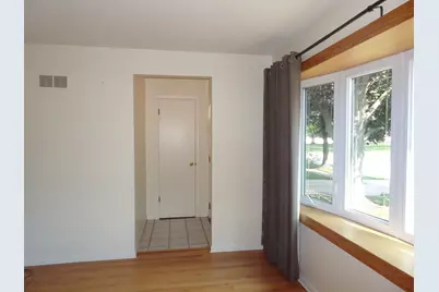 5616 W 100th Street, Oak Lawn, IL 60453 - Photo 6