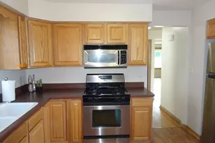5616 W 100th St, Oak Lawn, IL 60453 - Photo 10