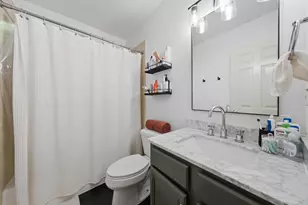 1109 W Cornelia Ave, Chicago, IL 60657 - Photo 28