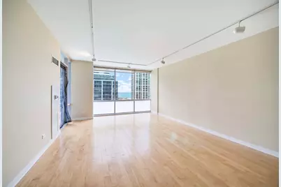 8 E Randolph Street #1803, Chicago, IL 60601 - Photo 6