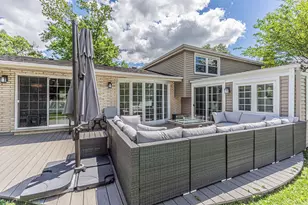210 W Pickwick Rd, Arlington Heights, IL 60005 - Photo 28