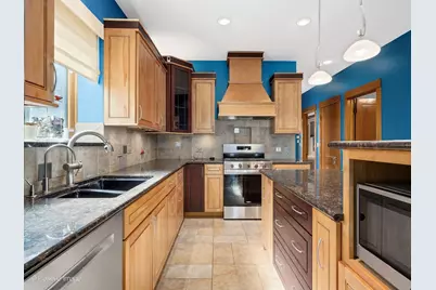6427 27th Place, Berwyn, IL 60402 - Photo 10