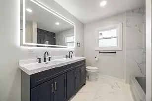 15023 Mission Ave, Oak Forest, IL 60452 - Photo 14