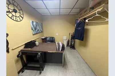 4017 W 63rd Street, Chicago, IL 60629 - Photo 10