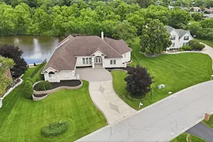 12024 W Edgewood Dr, Homer Glen, IL 60491 - Photo 4