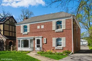 148 Maple Ave, Wilmette, IL 60091 - Photo 1