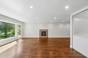148 Maple Ave, Wilmette, IL 60091 - Photo 2