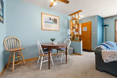 11043 Boeger Court, Westchester, IL 60154 - Photo 10