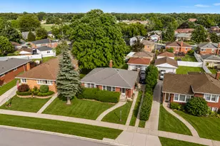 11043 Boeger Ct, Westchester, IL 60154 - Photo 4