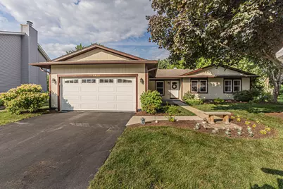 1526 Sycamore Lane, Aurora, IL 60504 - Photo 2