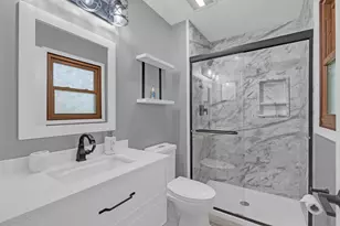 1526 Sycamore Ln, Aurora, IL 60504 - Photo 18