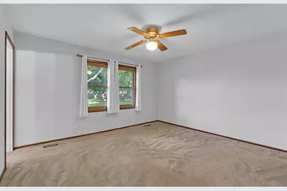1526 Sycamore Lane, Aurora, IL 60504 - Photo 16
