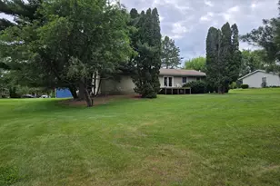 6428 S Oakwood Ln, Polo, IL 61064 - Photo 6