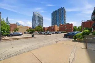 1727 S Indiana Ave, Chicago, IL 60616 - Photo 22