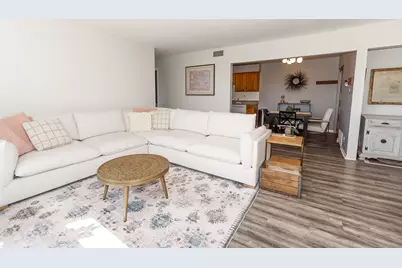617 Limerick Lane #3C, Schaumburg, IL 60193 - Photo 4