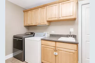 1317 N Oakwood Drive, McHenry, IL 60050 - Photo 10