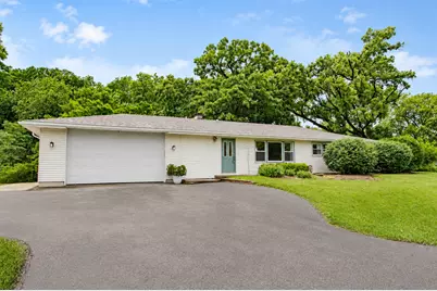 1317 N Oakwood Drive, McHenry, IL 60050 - Photo 1