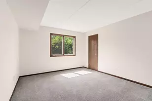 6820 Joliet Rd, Indian Head Park, IL 60525 - Photo 18