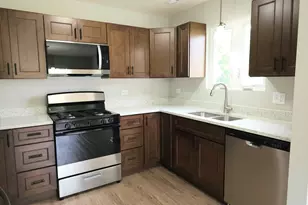 5520 Hearthside Dr, Bourbonnais, IL 60914 - Photo 4