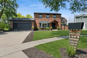 816 Adler Ct, Schaumburg, IL 60194 - Photo 1