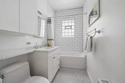 445 W Fullerton Parkway #2E, Chicago, IL 60614 - Photo 20