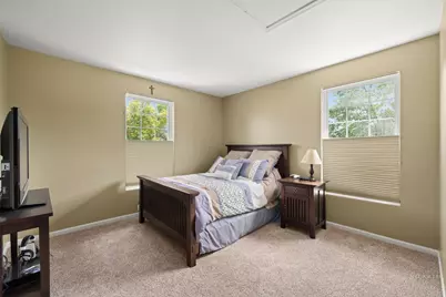 1 Parkside Court, Algonquin, IL 60102 - Photo 18