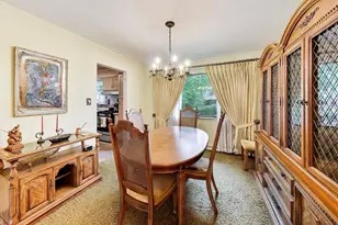 607 S George St, Mount Prospect, IL 60056 - Photo 6