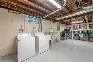 809 E Wilson St, Batavia, IL 60510 - Photo 24