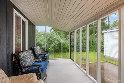 809 E Wilson Street, Batavia, IL 60510 - Photo 22