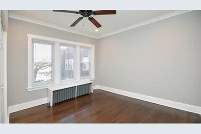 4819 W Cornelia Avenue #1, Chicago, IL 60641 - Photo 8