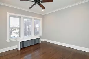 4819 W Cornelia Ave, Chicago, IL 60641 - Photo 8