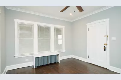 4819 W Cornelia Avenue #1, Chicago, IL 60641 - Photo 4