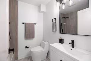 1952 N Bissell St, Chicago, IL 60614 - Photo 32