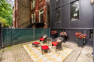 1952 N Bissell St, Chicago, IL 60614 - Photo 46