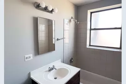 6141 S Woodlawn Avenue #3, Chicago, IL 60637 - Photo 8