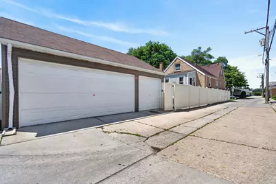 6365 N Mobile Avenue, Chicago, IL 60646 - Photo 22