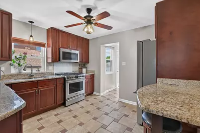 6365 N Mobile Avenue, Chicago, IL 60646 - Photo 6