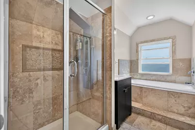 6365 N Mobile Avenue, Chicago, IL 60646 - Photo 12