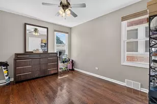 6365 N Mobile Ave, Chicago, IL 60646 - Photo 14