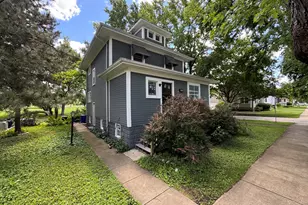 519 S Hale St, Wheaton, IL 60187 - Photo 2