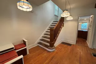 519 S Hale St, Wheaton, IL 60187 - Photo 4