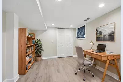 8641 S Constance Avenue, Chicago, IL 60617 - Photo 16