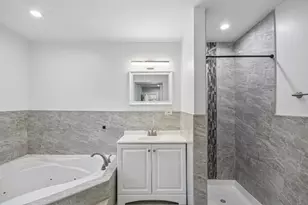 8641 S Constance Ave, Chicago, IL 60617 - Photo 14